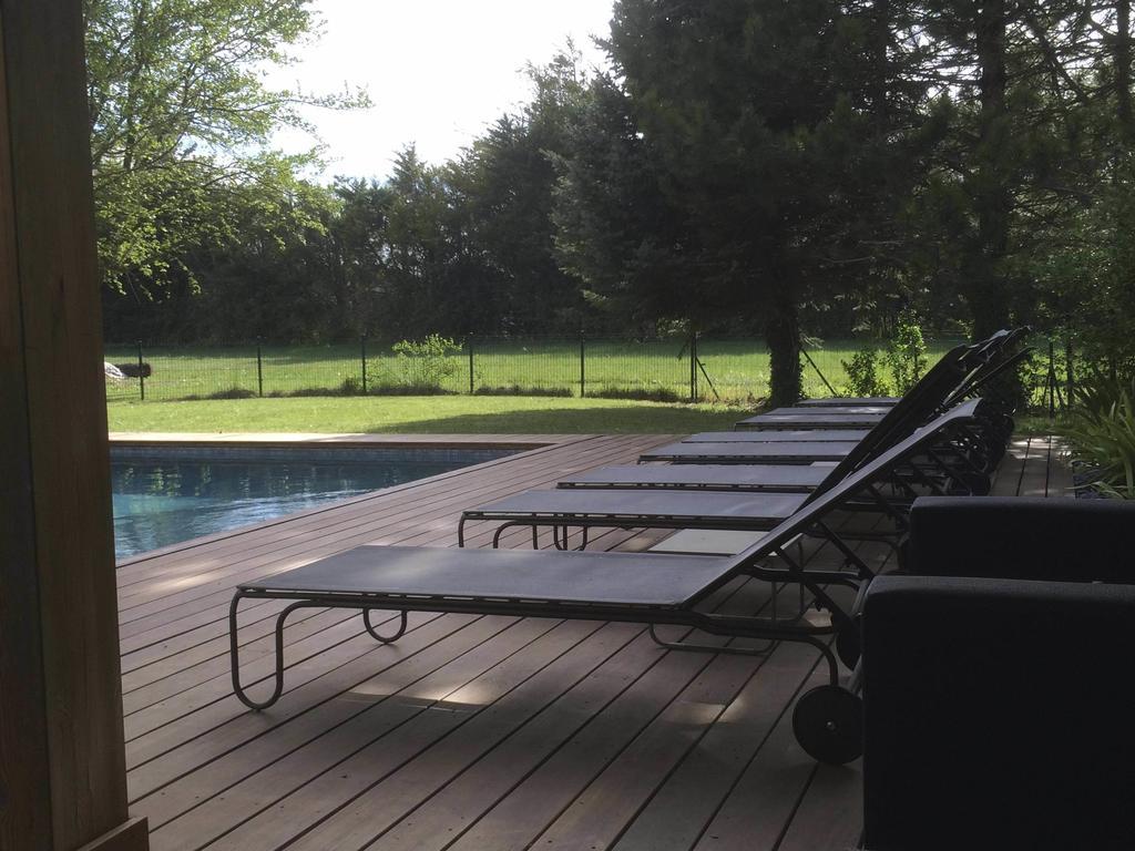Montjoia Bed and Breakfast LʼIsle-sur-la-Sorgue Eksteriør billede