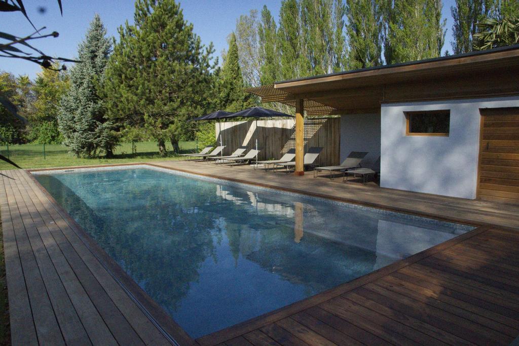 Montjoia Bed and Breakfast LʼIsle-sur-la-Sorgue Eksteriør billede